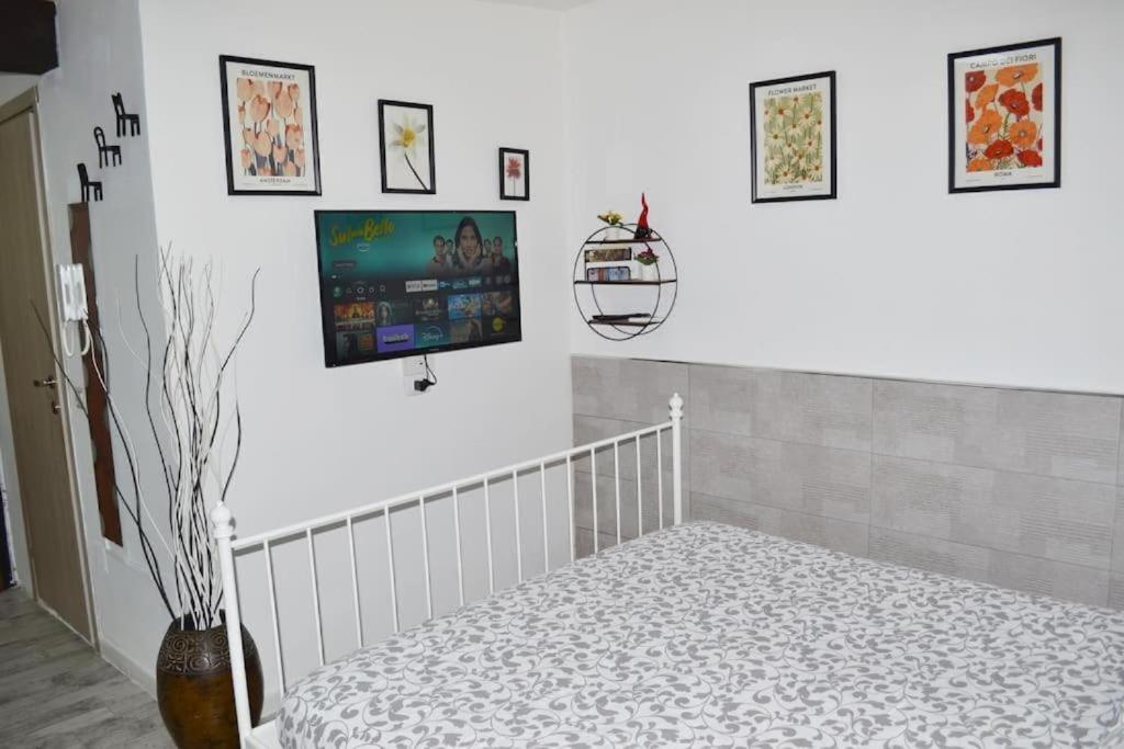 Casa Mya - Studio Flat Naples Exterior photo